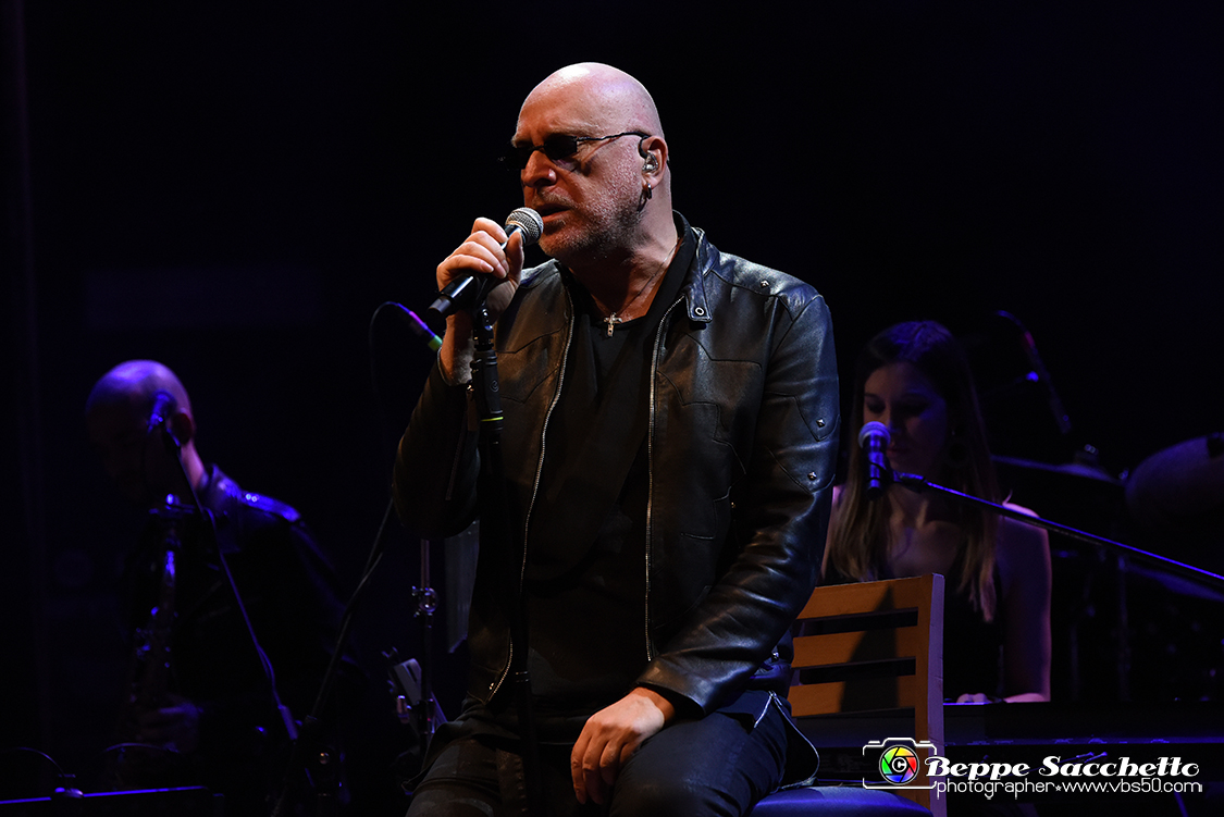 VBS_9027 - Concerto Mario Biondi - Romantic Tour 2022.jpg